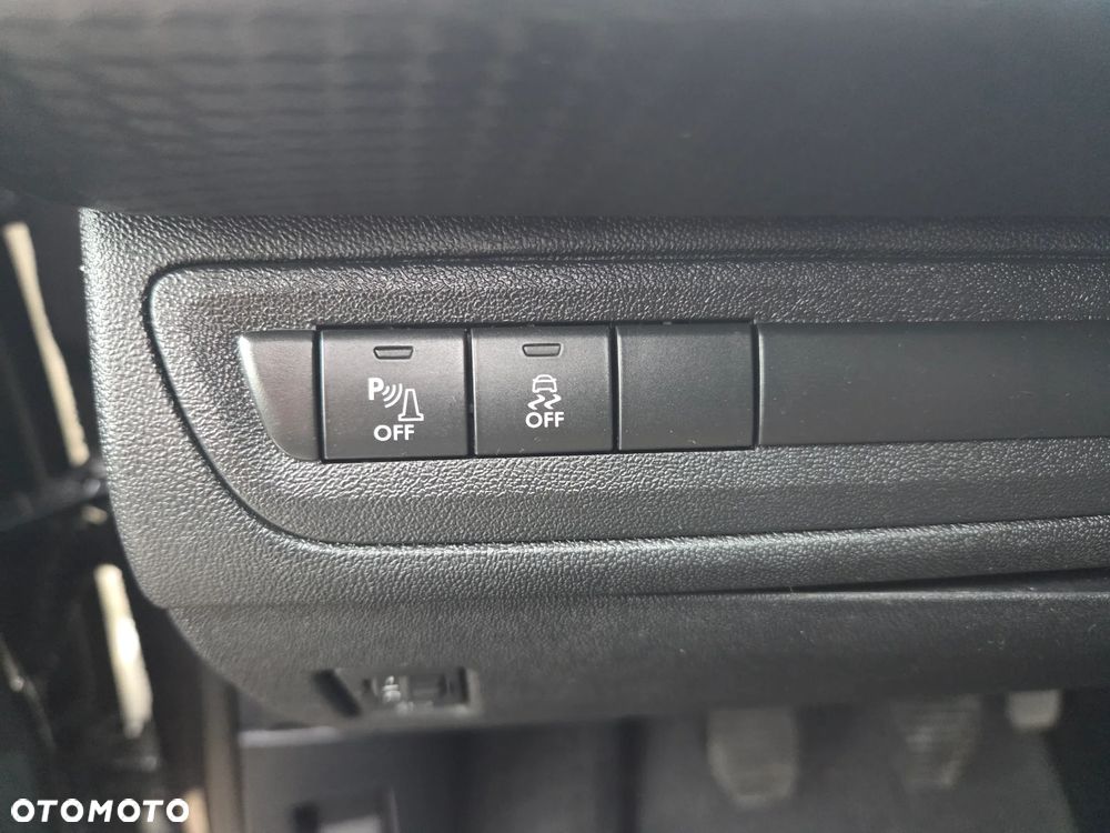 Peugeot 2008 1.2 Pure Tech Style EU6 - 19