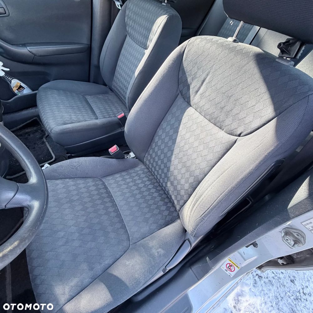 Honda Civic 1.4i - 10