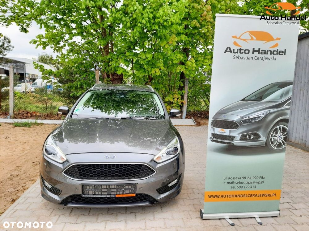 Ford Focus 1.5 EcoBoost Start-Stopp-System ST-LINE - 4