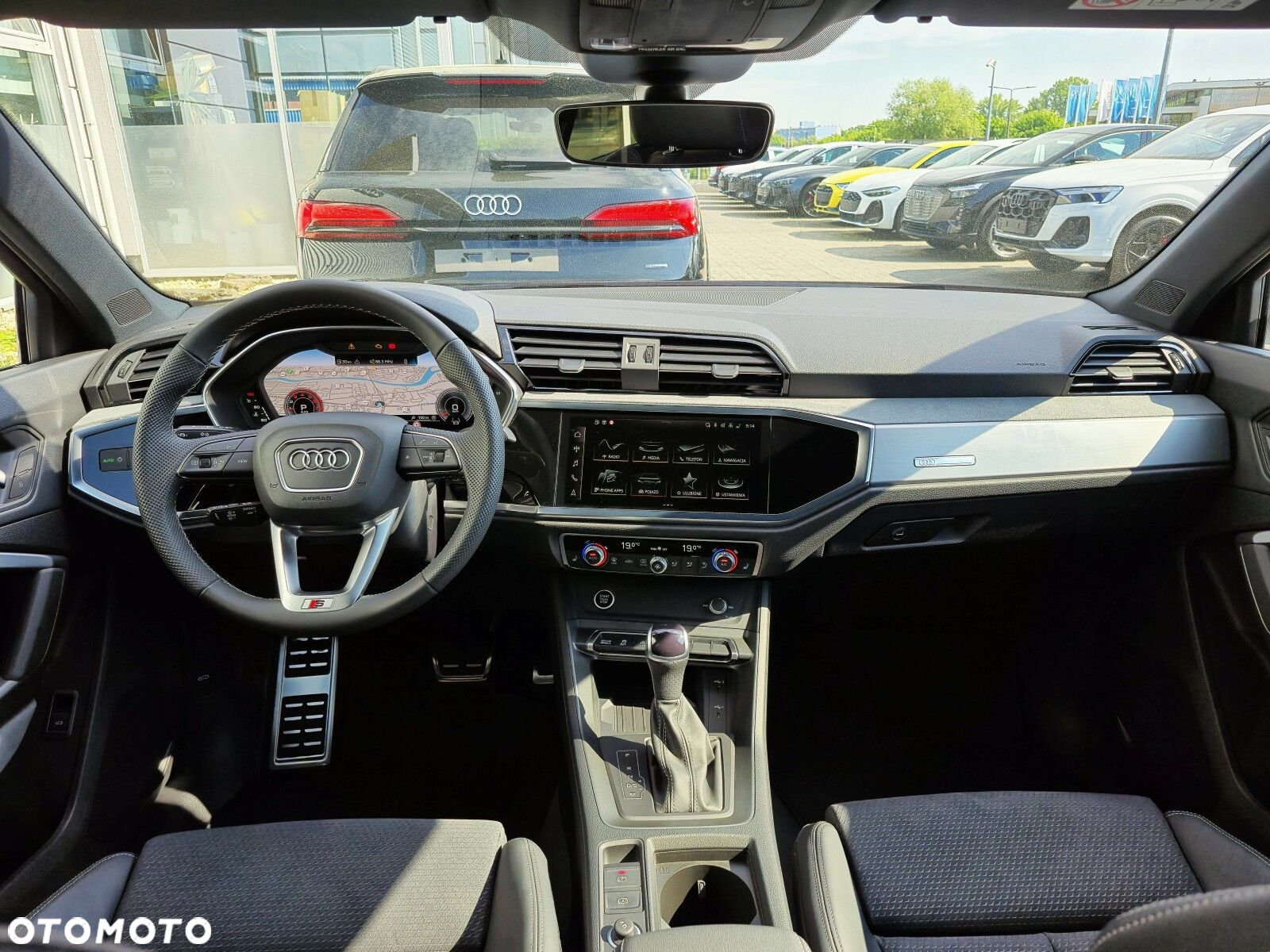 Audi Q3 Sportback - 12