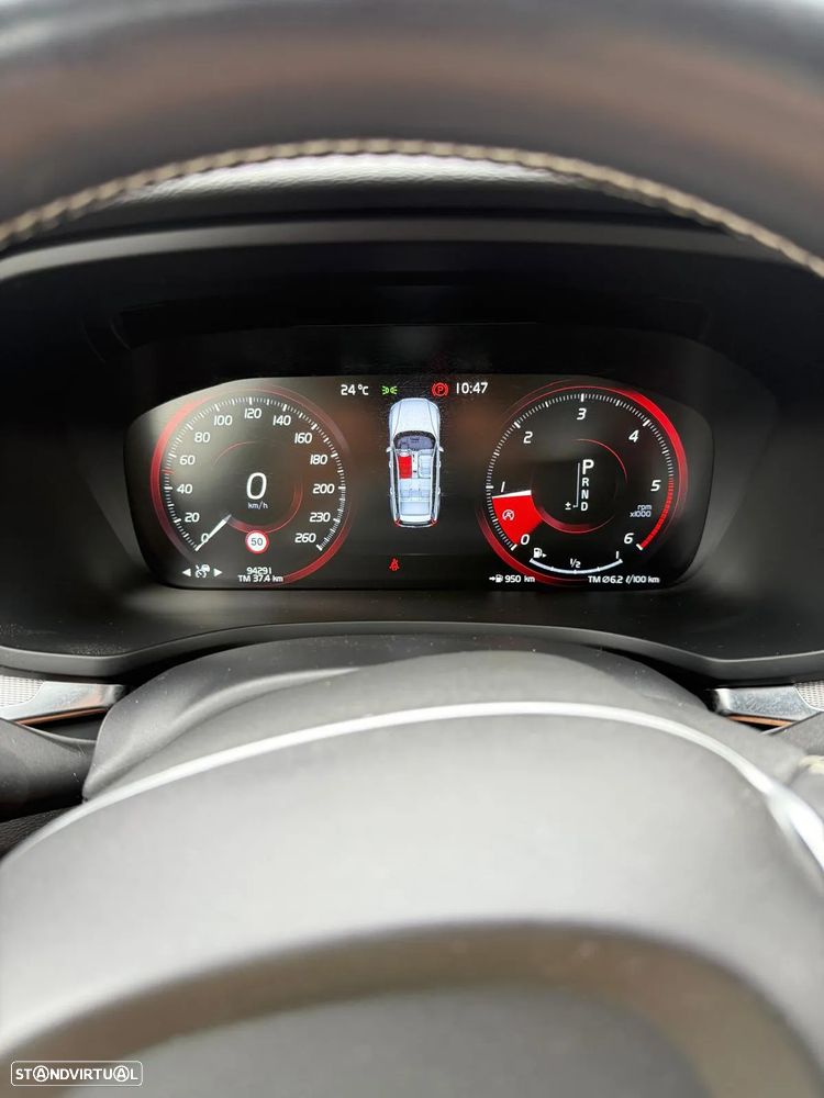 Volvo V60 D4 Geartronic R-Design - 8