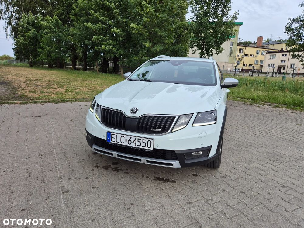 Skoda Octavia 2.0 TDI 4x4 Ambition DSG - 3