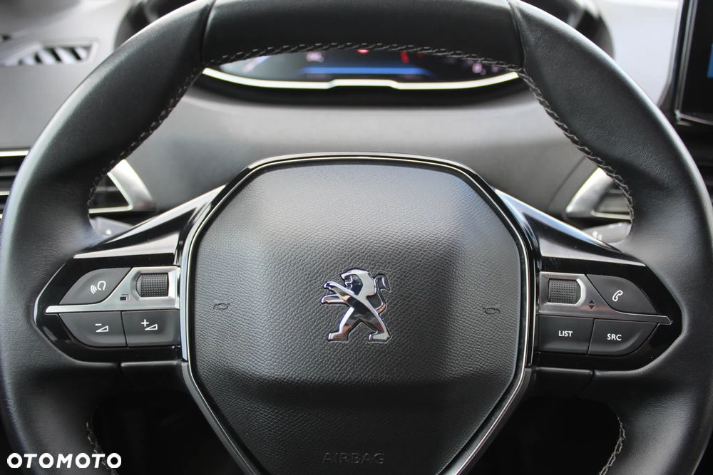 Peugeot 3008 1.2 PureTech Active Pack S&S - 18