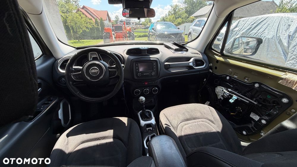 Jeep Renegade - 24