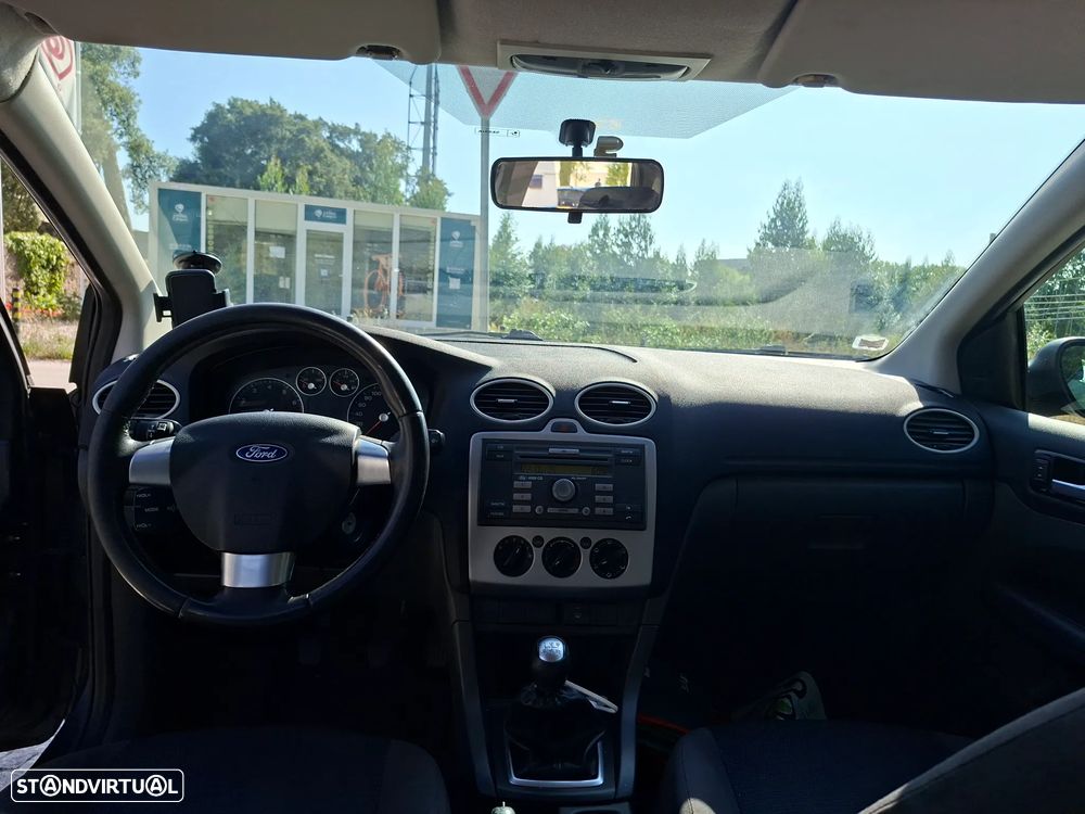 Ford Focus - 13