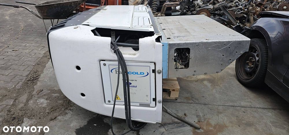 AGREGAT CHŁODNICZY RENAULT PREMIUM 270 DXI SUPRA 950 - 2