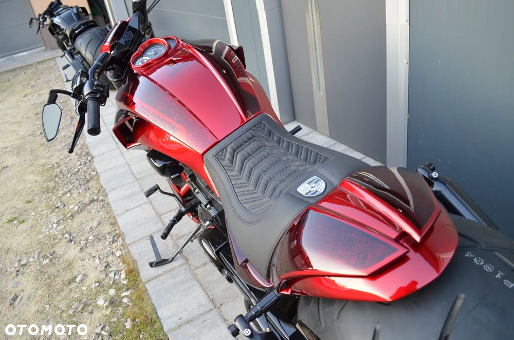 Harley-Davidson V-Rod Night Rod - 24