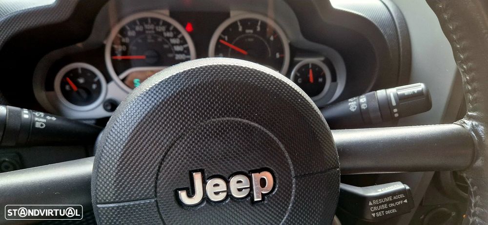 Jeep Wrangler 2.8 CRD DPF Auto Rubicon - 17