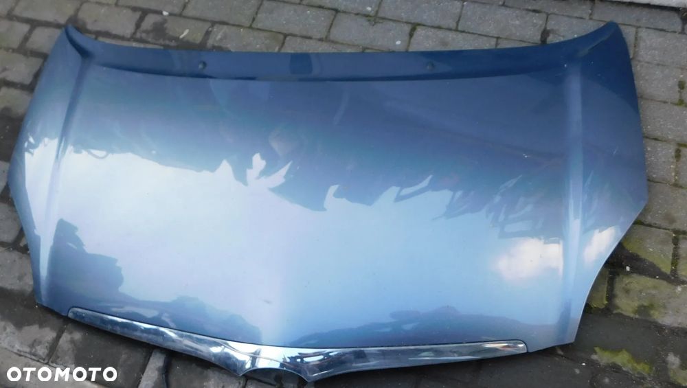 maska silnika TOYOTA COROLLA VERSO MK1 04-08