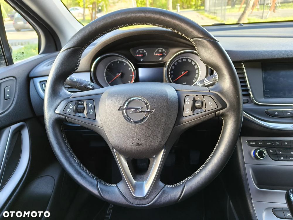 Opel Astra - 24