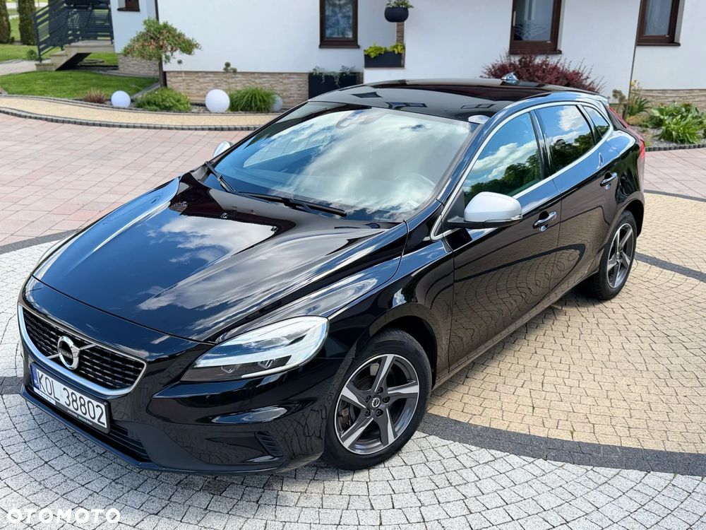 Volvo V40 D3 Drive-E R-Design Momentum - 10