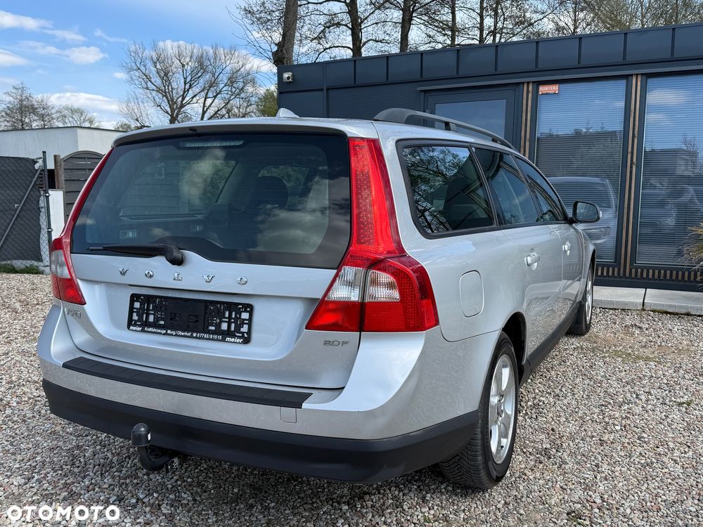 Volvo V70 2.0 - 9