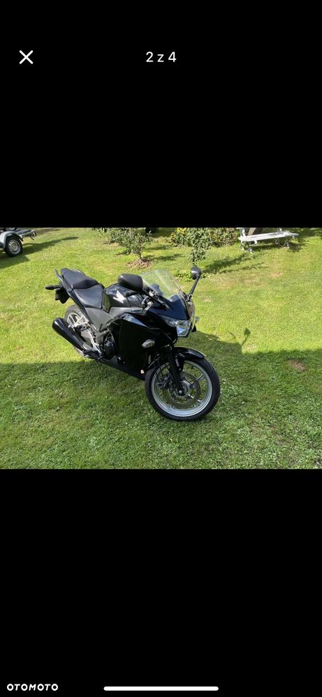 Honda CBR - 3