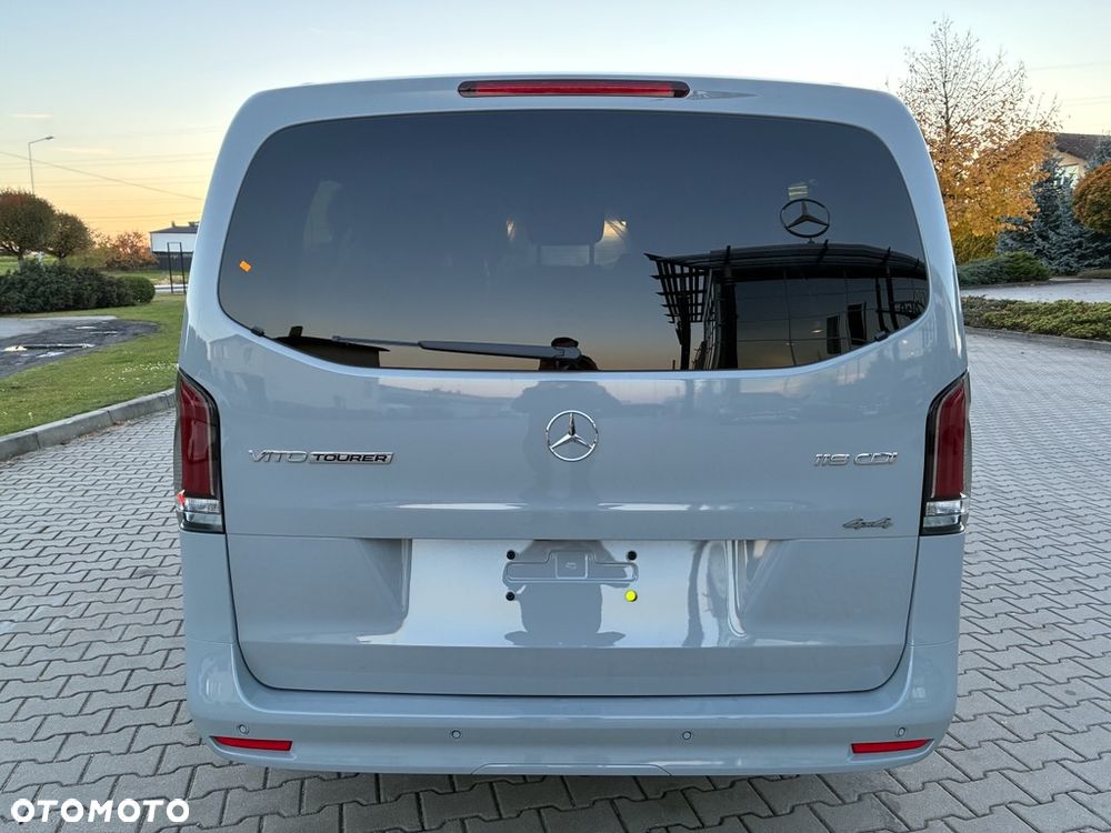 Mercedes-Benz Vito Tourer L2 Select 4x4 9G-Tronic 447.703 - 7