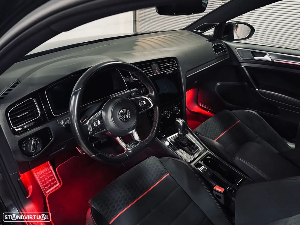 VW Golf GTI (BlueMotion ) DSG Performance - 28