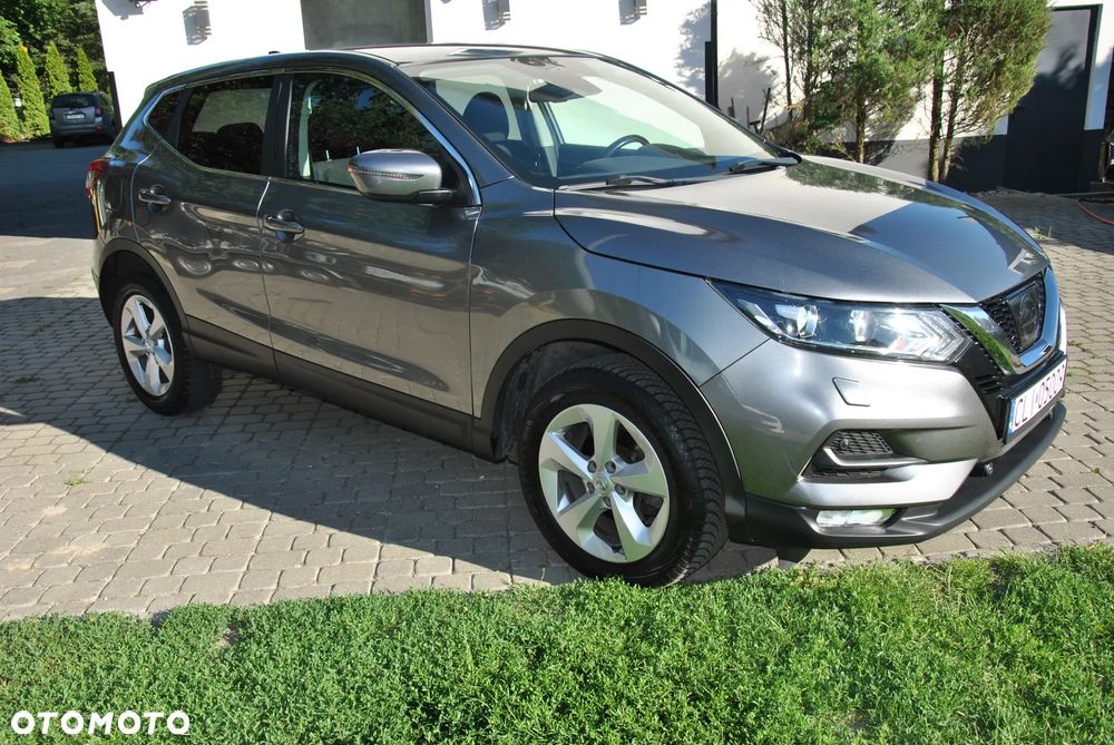 Nissan Qashqai - 1