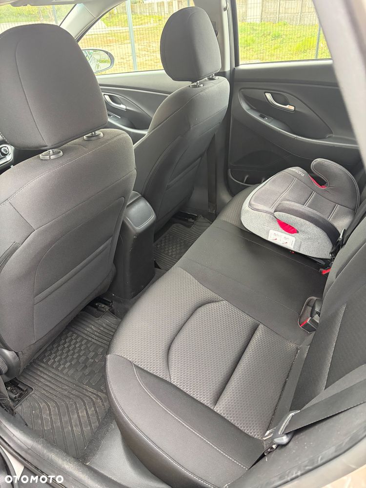 Hyundai i30 1.4 T-GDI Comfort - 13