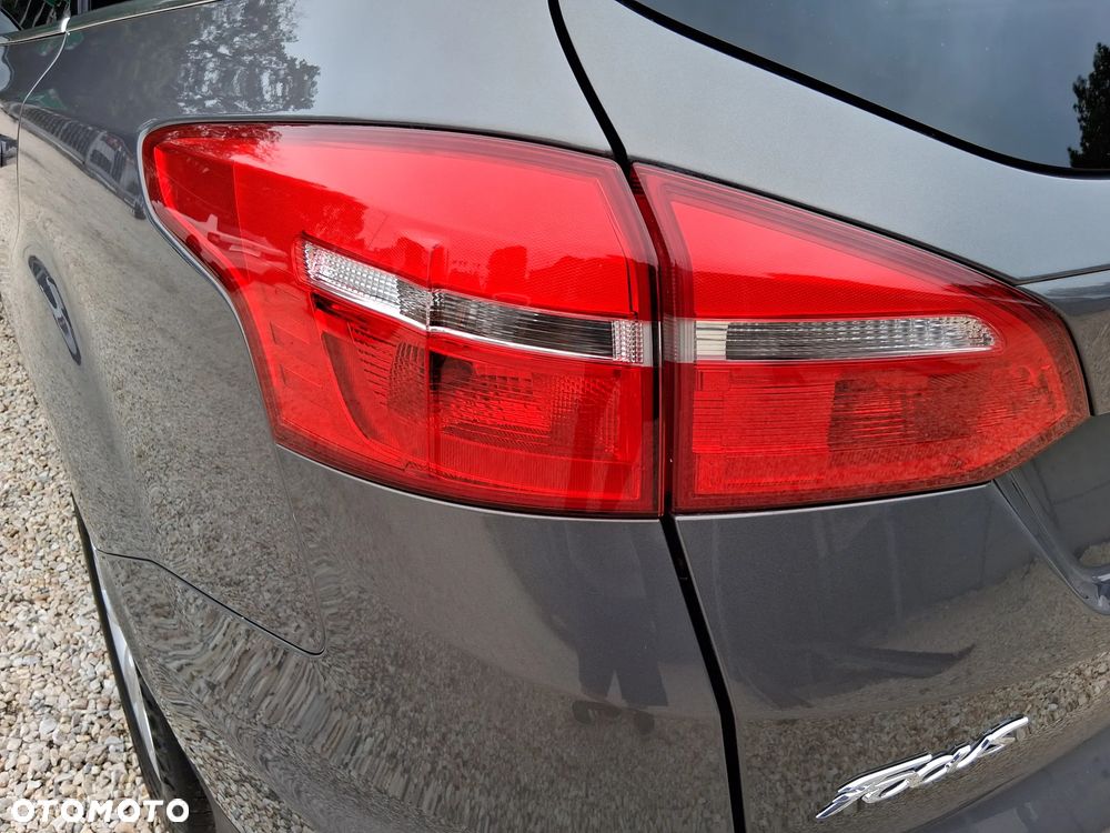 Ford Focus 2.0 TDCi DPF Titanium - 18