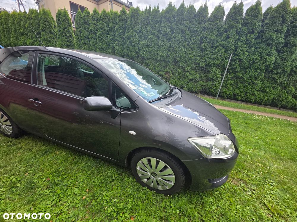 Toyota Auris 2.0 D-4D Luna - 5