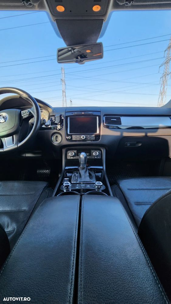 Volkswagen Touareg 3.0 V6 TDI BMT - 13