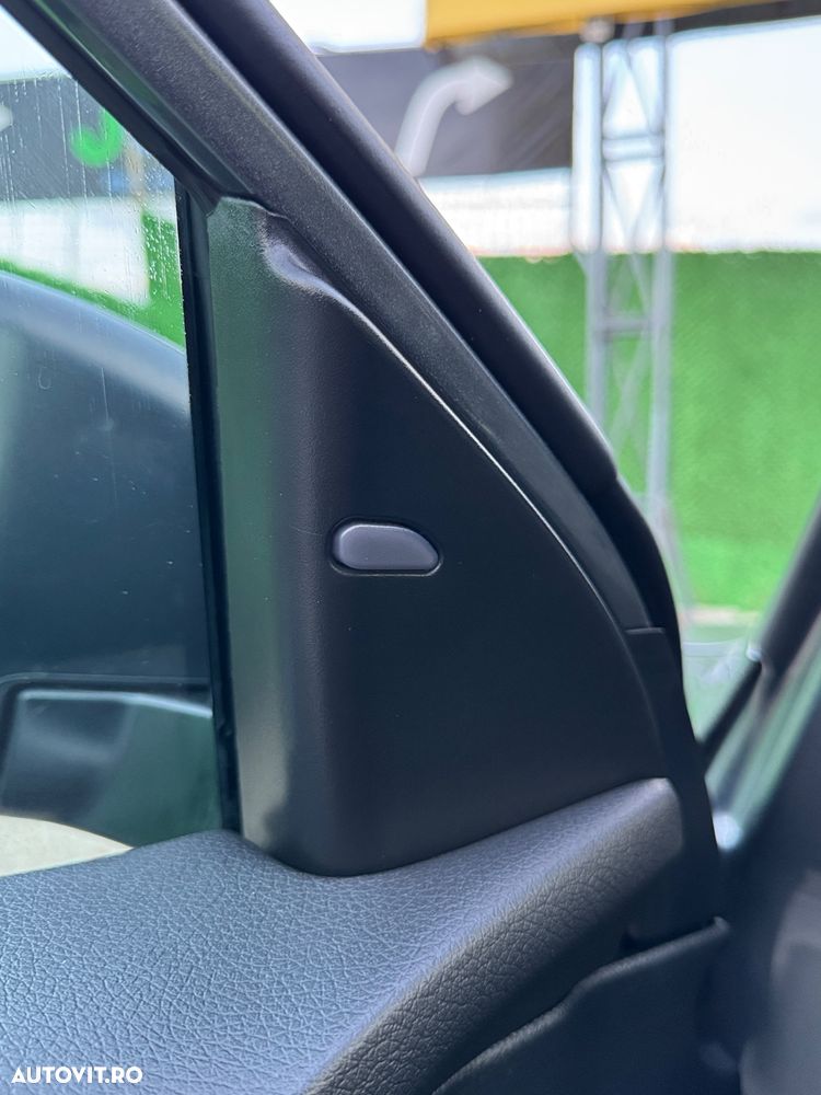 Nissan Qashqai 1.6 DCI Xtronic TEKNA+ - 30