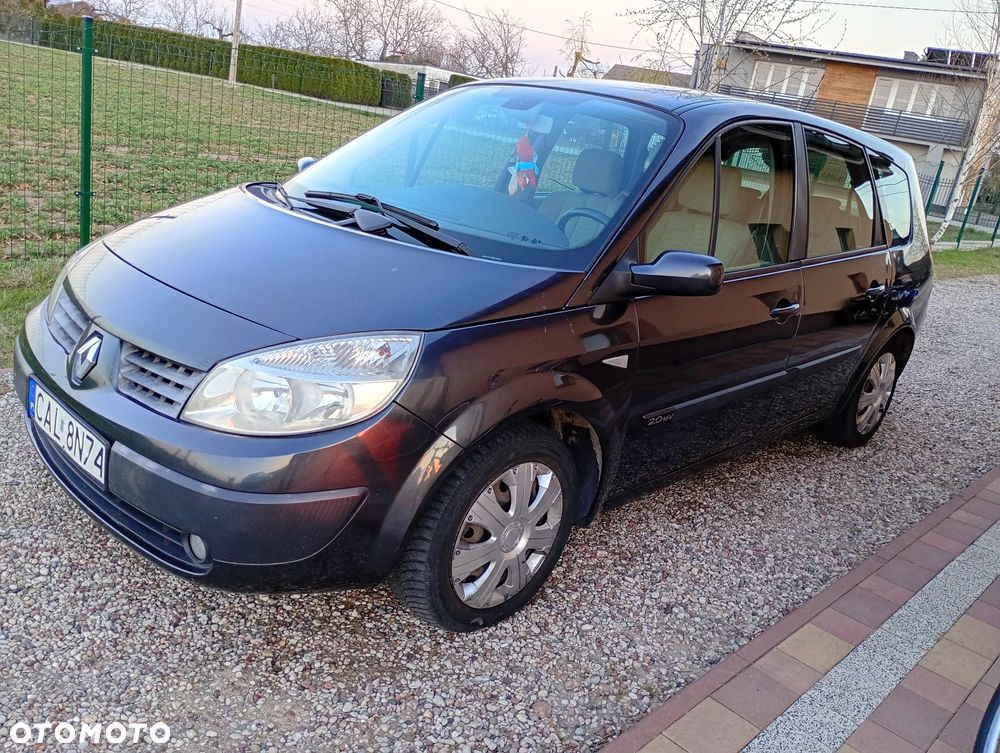 Renault Grand Scenic Gr 2.0 16V Emotion - 4