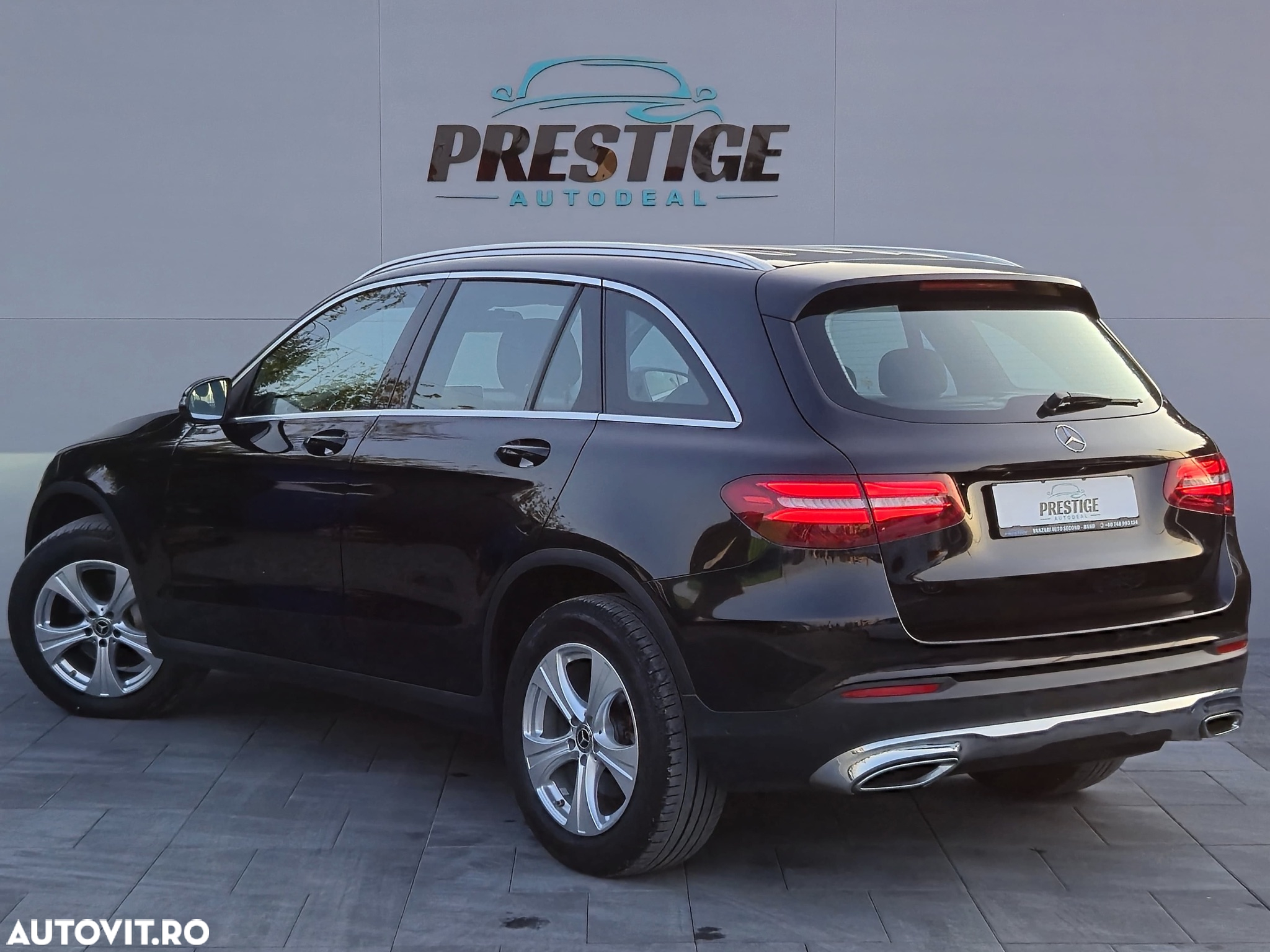 Mercedes-Benz GLC 220 d 4Matic 9G-TRONIC Exclusive - 5