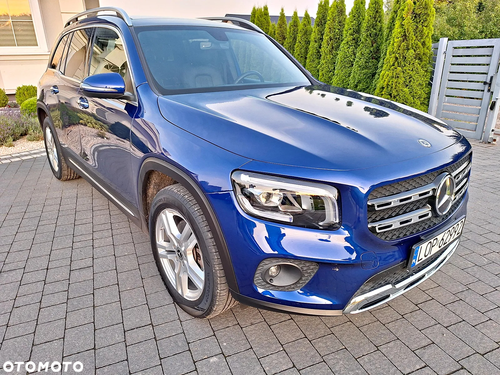 Mercedes-Benz GLB - 2