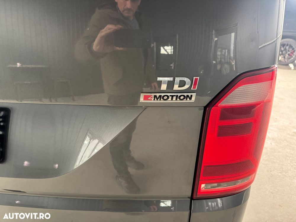 Volkswagen Multivan - 8