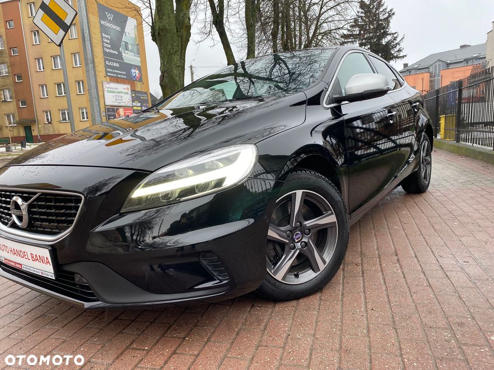 Volvo V40 D3 Geartronic RDesign - 4