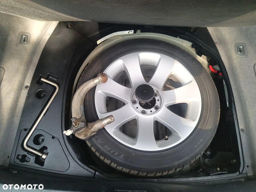 BMW Seria 7 730d - 24