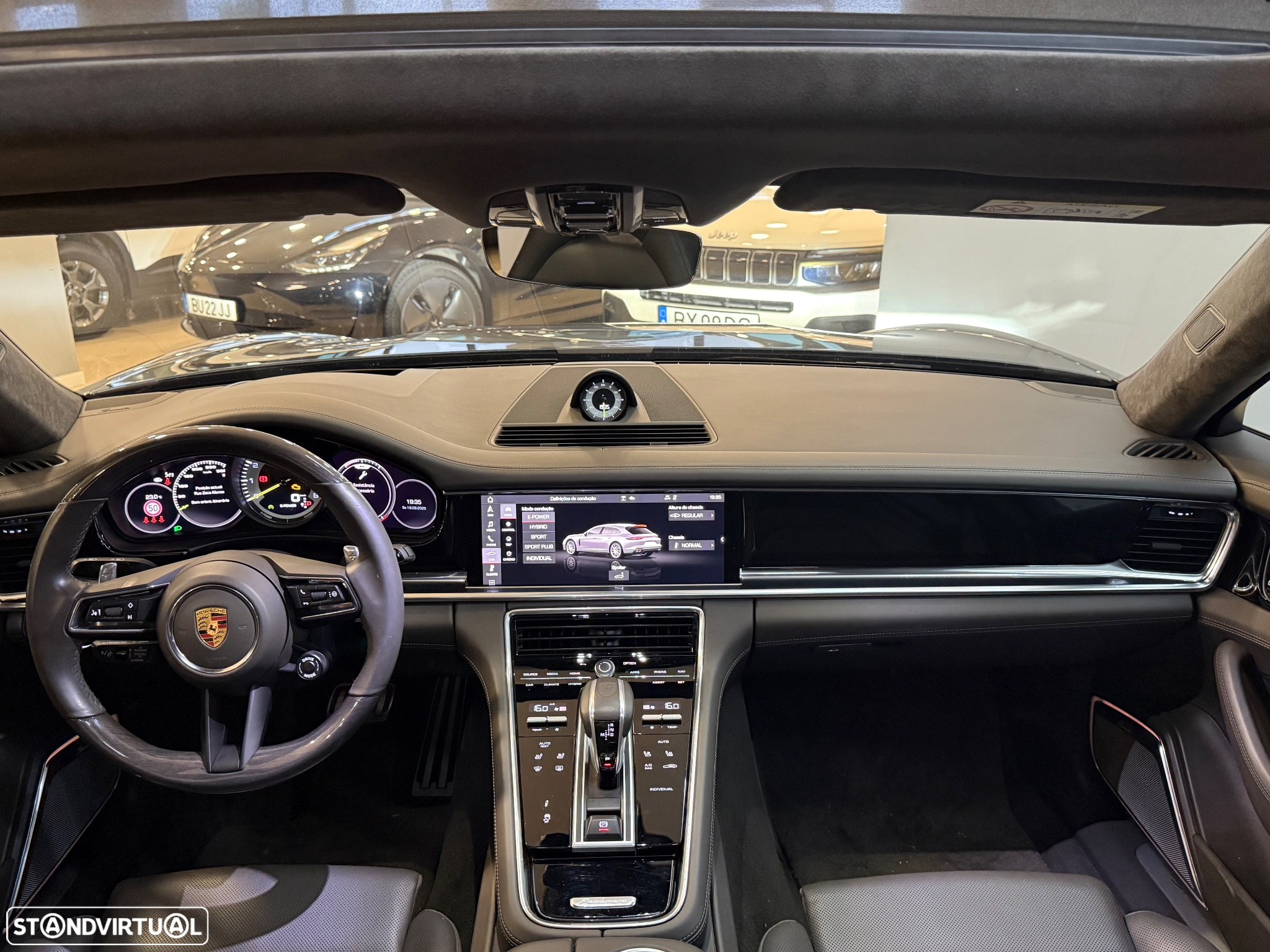 Porsche Panamera Sport Turismo 4S E-Hybrid - 12