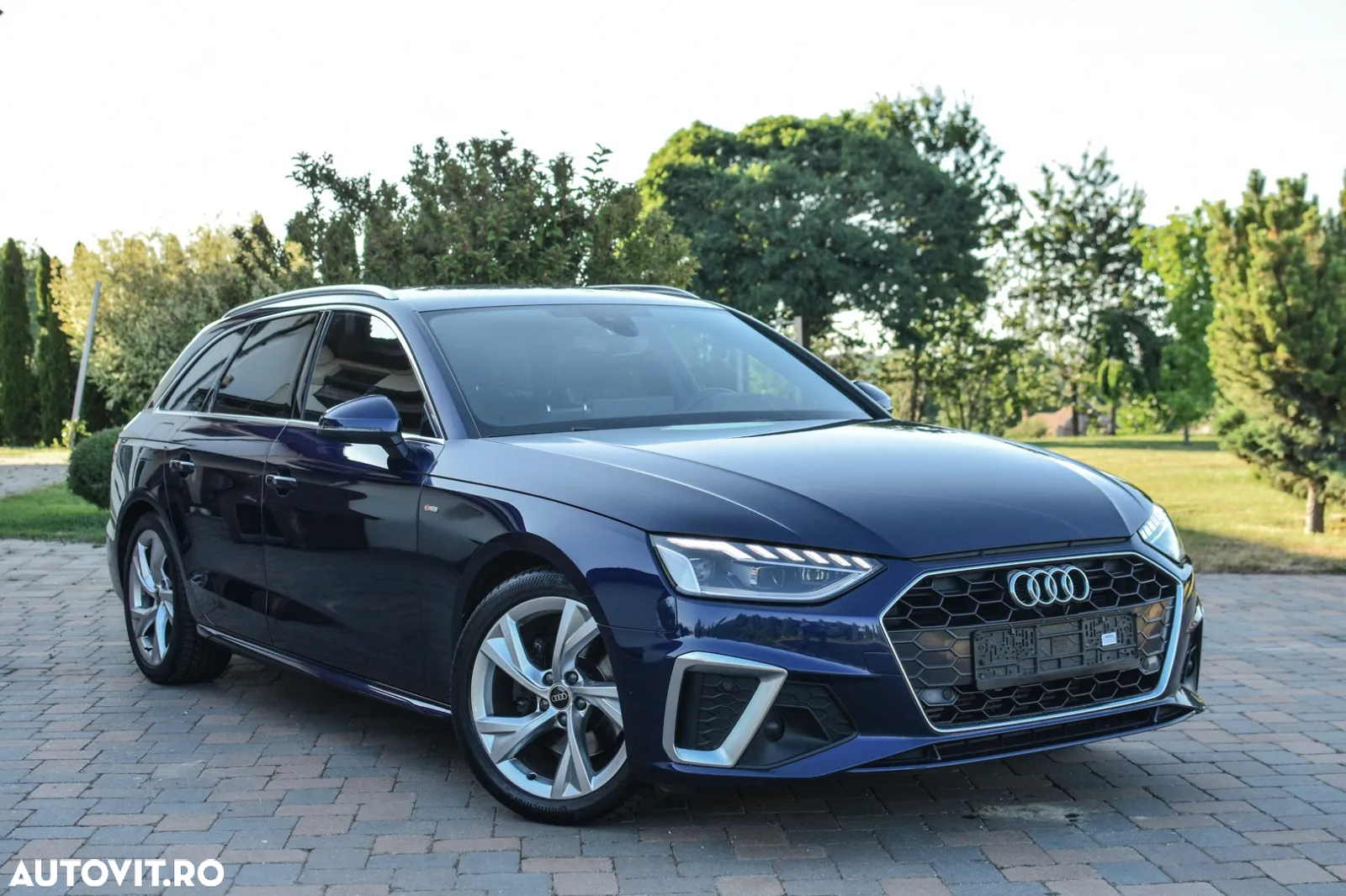 Audi A4 Avant 2.0 35 TFSI S tronic MHEV S Line - 3