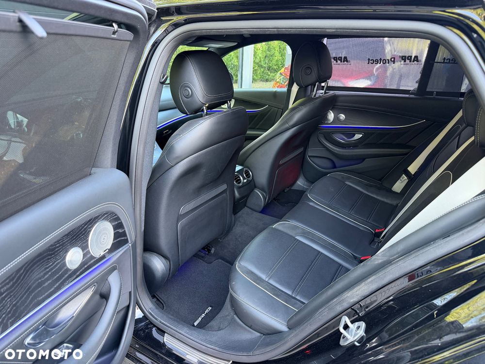 Mercedes-Benz Klasa E AMG 63 S 4Matic+ AMG Speedshift MCT-9G - 18