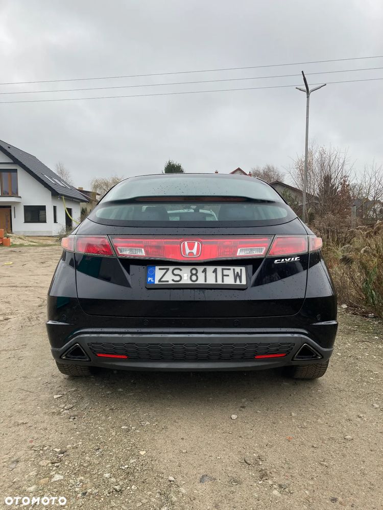 Honda Civic 1.8 Executive - 5