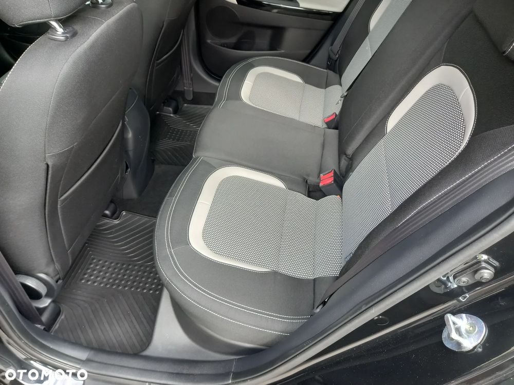 Kia Ceed 1.6 GDI Platinum Edition - 16