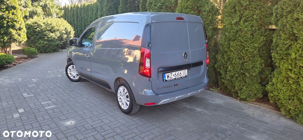 Renault EXPRESS - 12