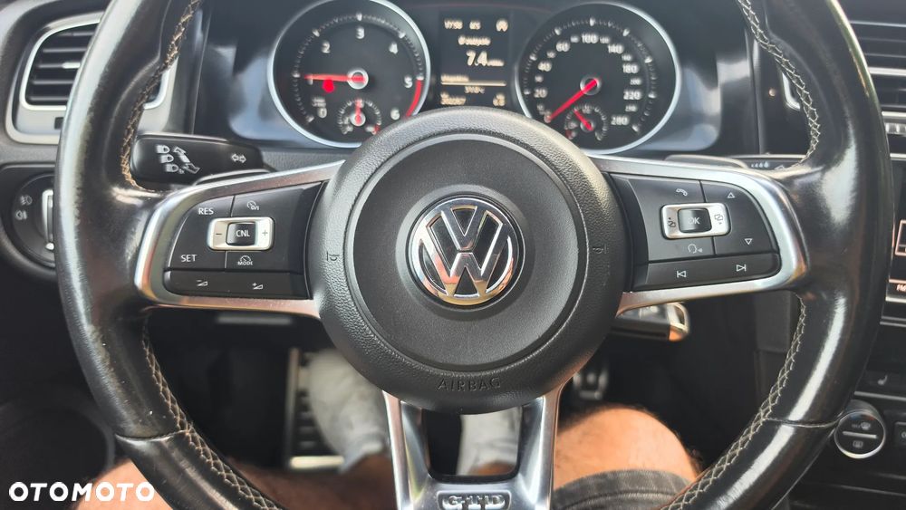 Volkswagen Golf GTD 2.0 TDI SCR DSG - 27
