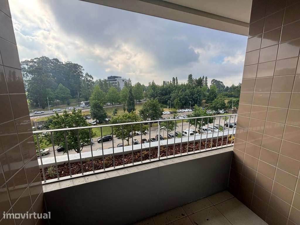 Apartamento T1 no Condomínio 'Verde Vale' - Grande imagem: 4/11
