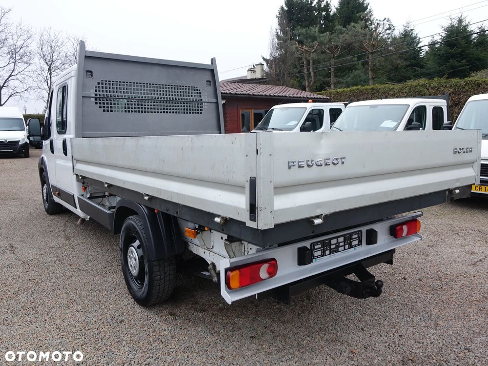 Peugeot Boxer 3.0 180 KM DOKA 7-osobowy skrzynia ładunkowa - 25