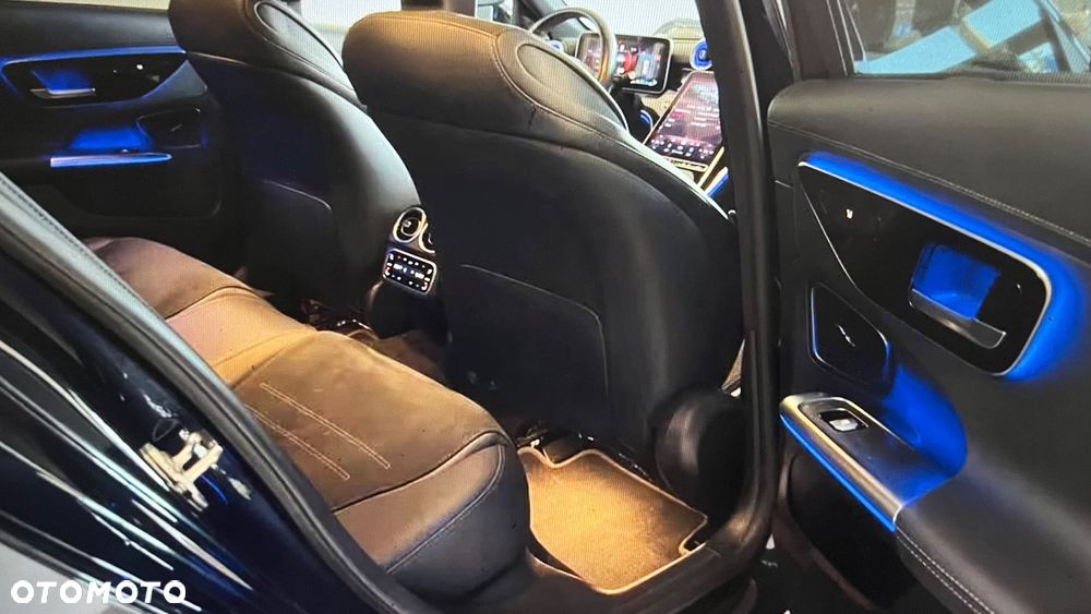 Mercedes-Benz Klasa C 220 d 9G-TRONIC - 16