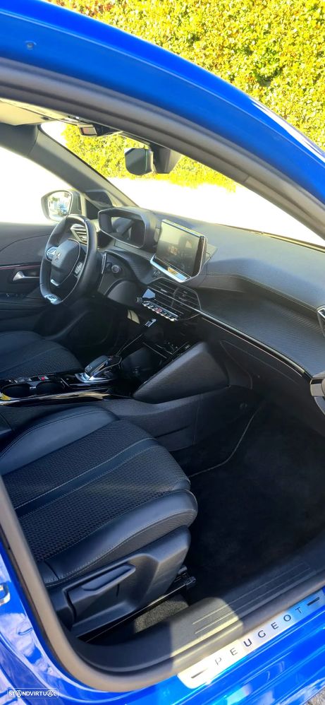 Peugeot 208 1.2 PureTech GT EAT8 - 16