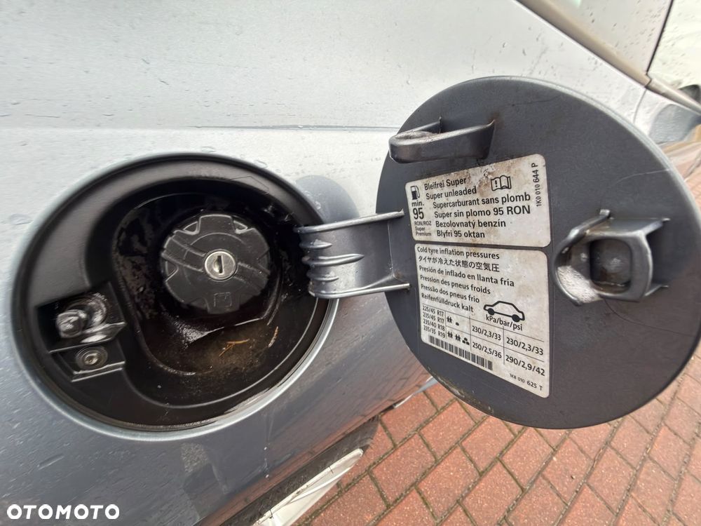 Volkswagen Scirocco 1.4 TSI R-Style - 22