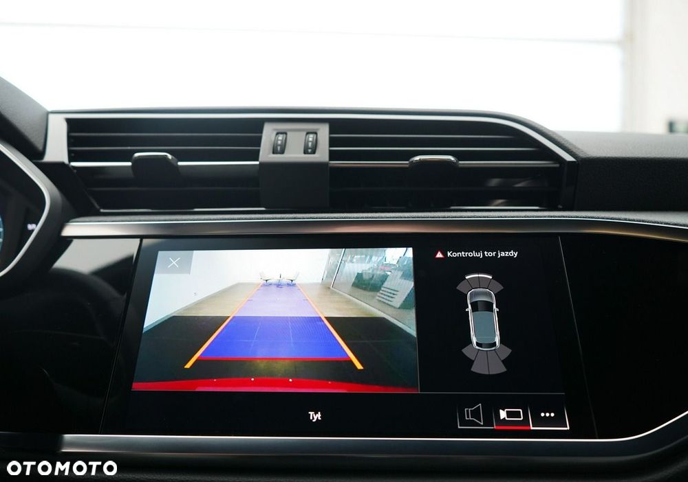 Audi Q3 Sportback - 40
