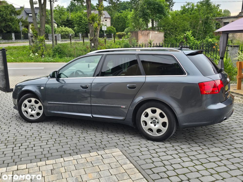 Audi A4 Avant 2.0 TDI - 16
