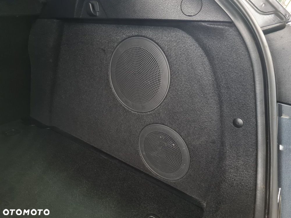 Kia Ceed 1.5 T-GDI GT-Line DCT - 35