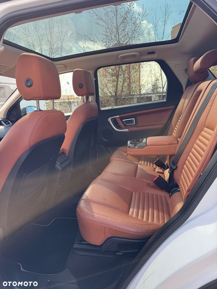 Land Rover Discovery Sport Si4 HSE Luxury - 12