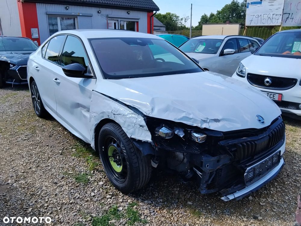 Skoda Octavia 2.0 TDI Sportline DSG - 1