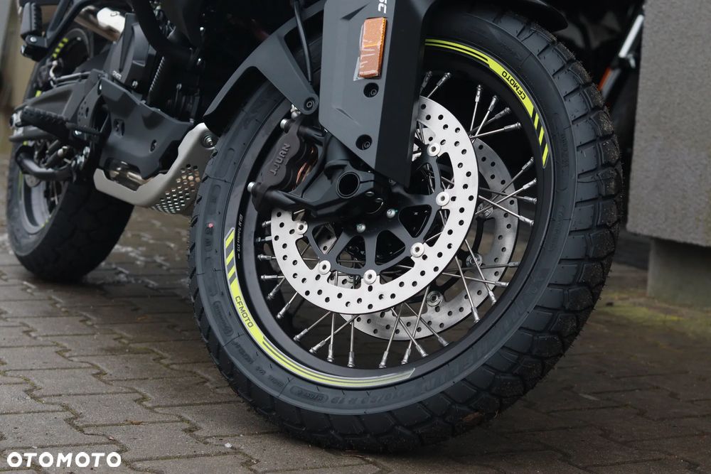 CFMoto 800MT Explore - 4