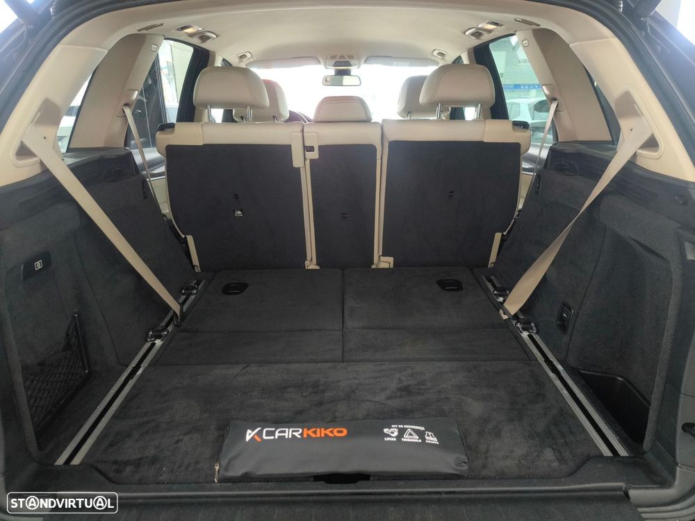 BMW X5 25 d sDrive Comfort 7L - 25
